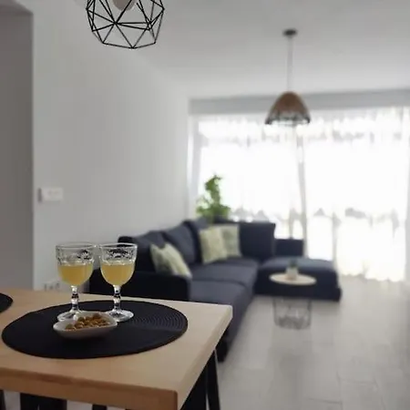 Delicias Apartament *